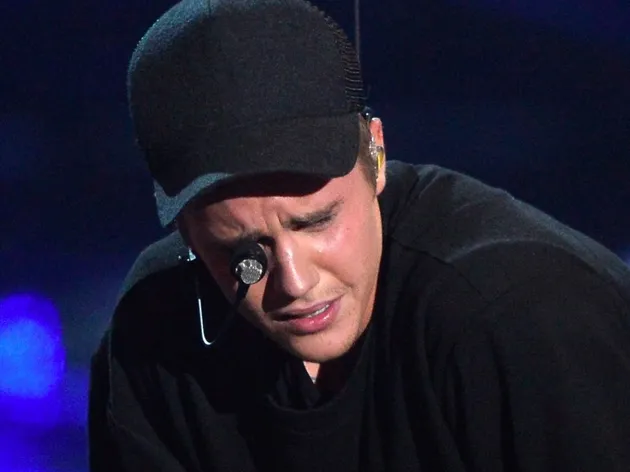 Selebritis Nangis di TV