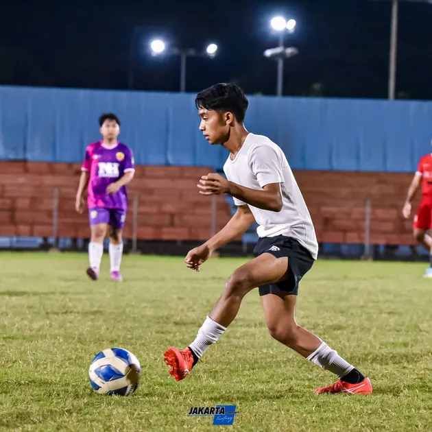 Betrand Peto main bola