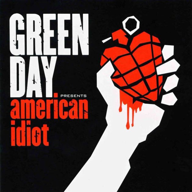 Album AMERICAN IDIOT milik Green Day ini adalah sebuah protes terhadap kekerasan yang terjadi saat perang Amerika vs Iraq.