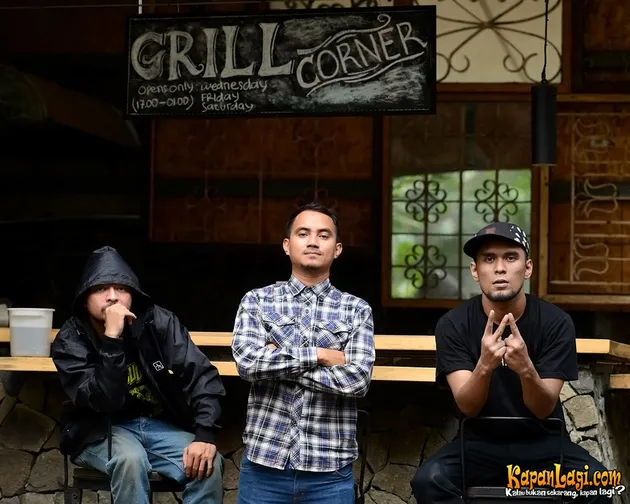 Tetap Dengan Urban Style Inilah Potret Neo, Grup Rap Kondang 90\'s