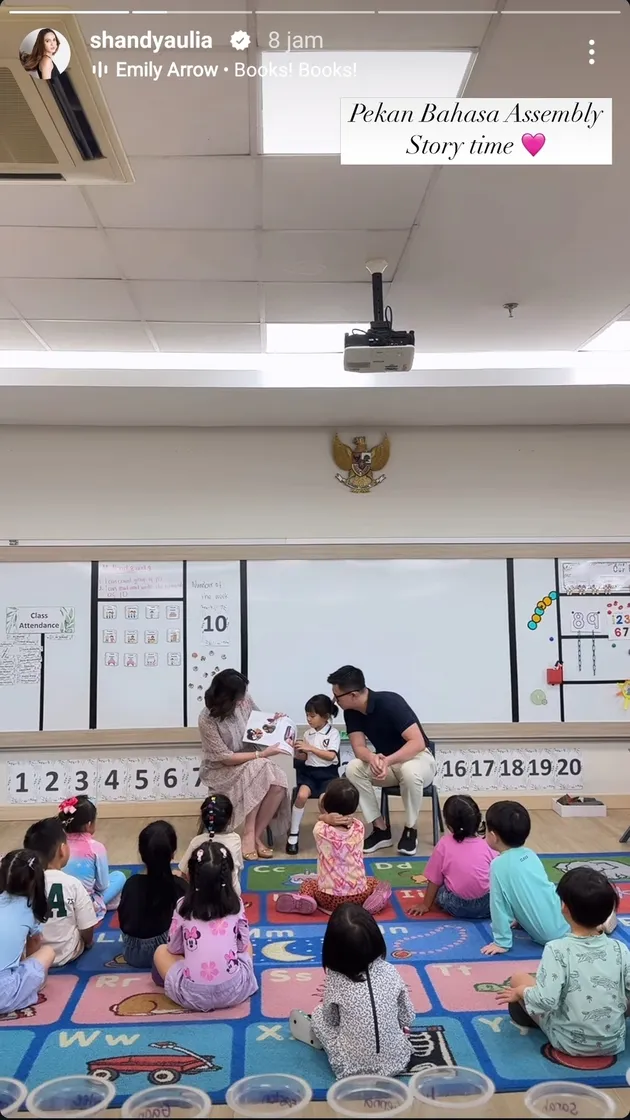 Shandy Aulia dan David Herbowo ke Sekolah Claire