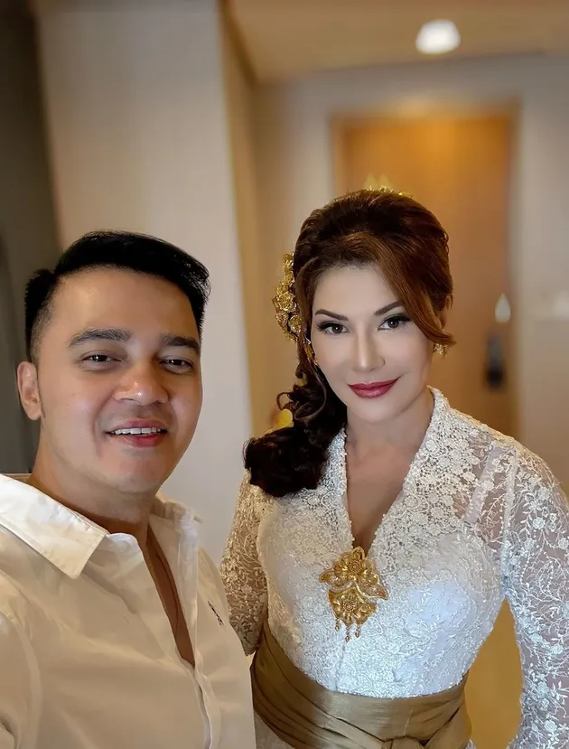 Tamara Bleszynski di momen lamaran anak