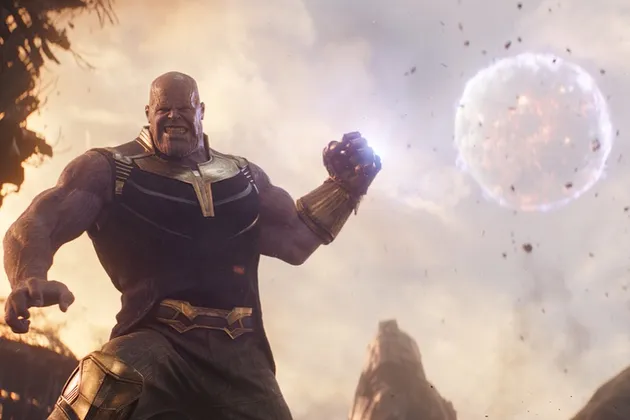 Inilah monster terkuat yang harus mereka hadapi bersama-sama di THE AVENGERS: INFINITY WAR. Thanos, dengan satu pukulan tinjunya saja, ia bisa menimbulkan kerusakan dimana-mana. Dengan batu biru dan ungu yang ia genggam, Thanos menarik bulan untuk menghancurkan permukaan planet. Akankah para Avengers bisa melawan monster yang berasal dari Titan ini? Nantikan jawabannya di tanggal 27 April mendatang!