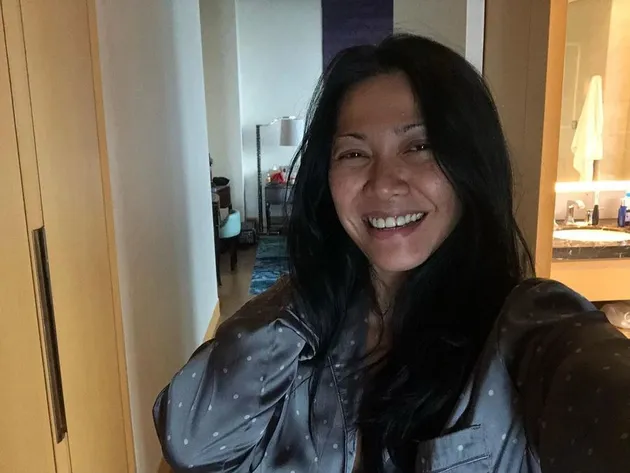 anggun c sasmi jalani karantina