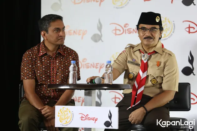 Gerakan Pramuka dan Disney