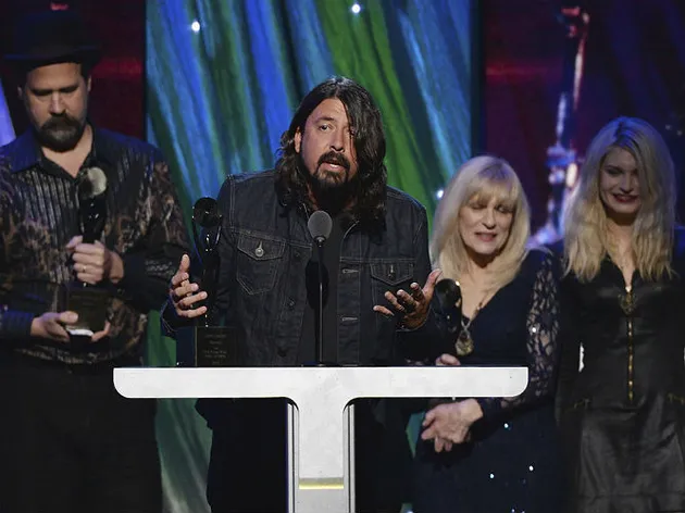 Timeline Perjalanan Hidup Dave Grohl Dari Masa ke Masa