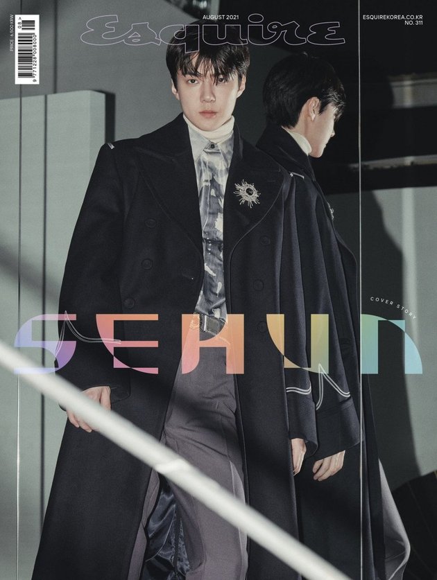 Beberapa waktu lalu, Sehun EXO tak hanya dipercaya untuk menghiasi halaman-halaman majalah ESQUIRE Korea, tapi juga berbagi tips menarik tentang fashion.