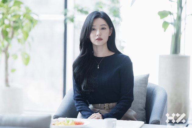 Total Dedication in Embodying the Chaebol Role, This is Kim Ji Won's Diet for the Drama 'QUEEN OF TEARS'