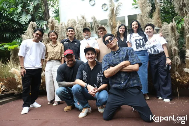 Tora Sudiro Bersama Indro