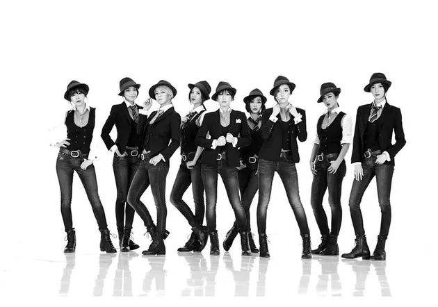 #9YearsWithSNSD