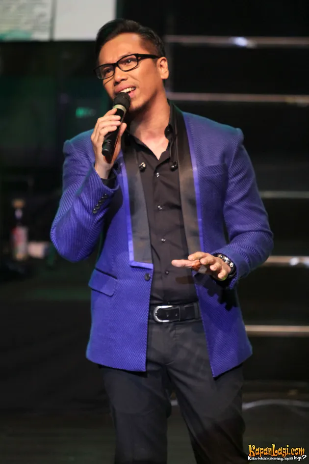 Sammy Simorangkir operasi plastik