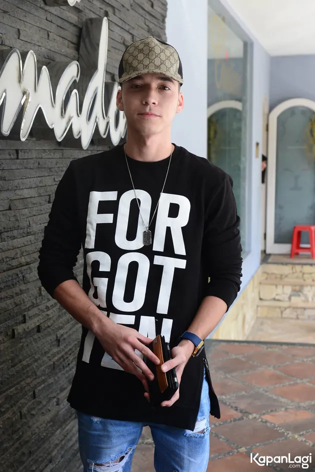 Stefan William