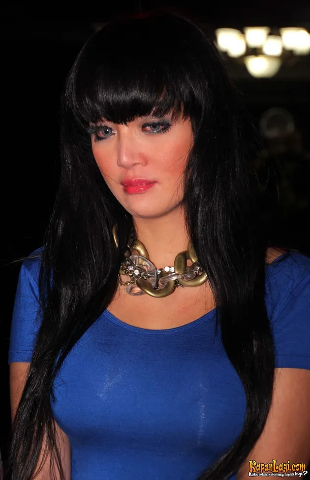 Fifie Buntaran, keroyokan, Babydoll, sosialita