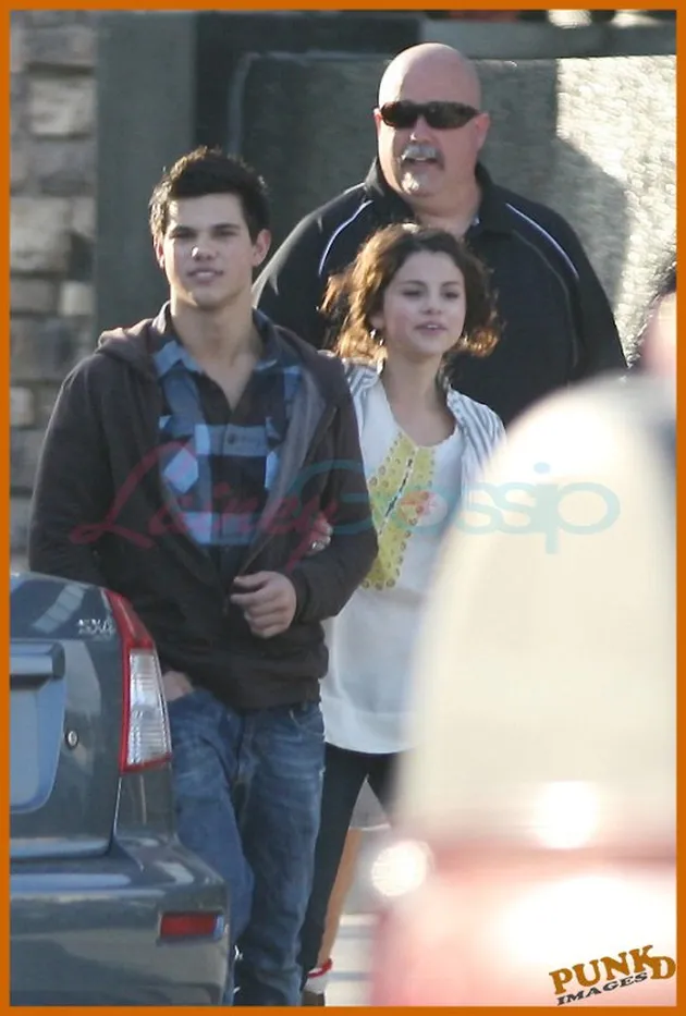taylor_selena