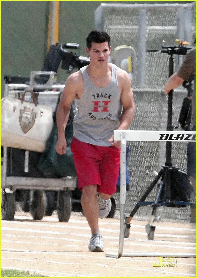 Taylor Lautner