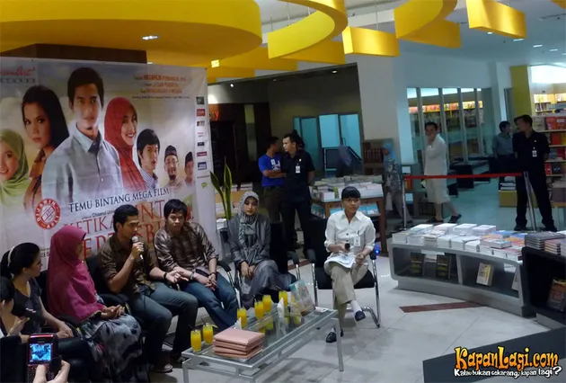ketika cinta bertasbih