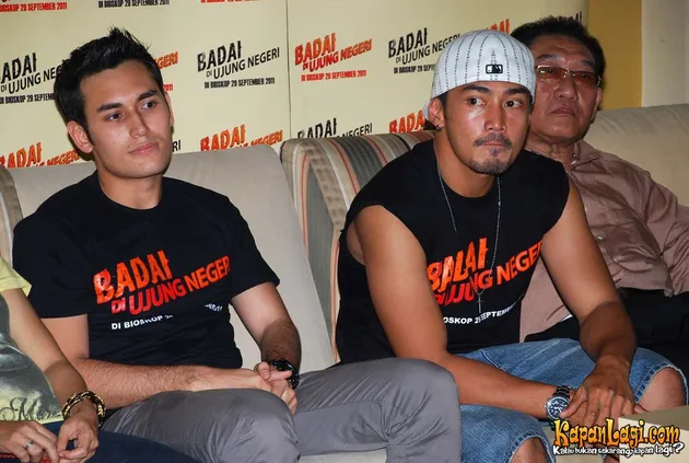 Badai Di Ujung Negeri 