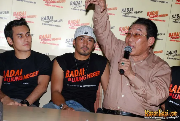 Badai Di Ujung Negeri 