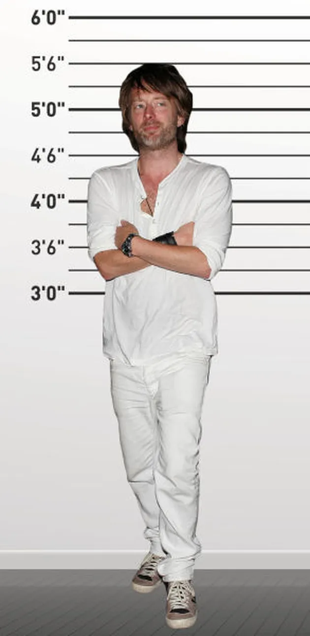 Para penyanyi pendek