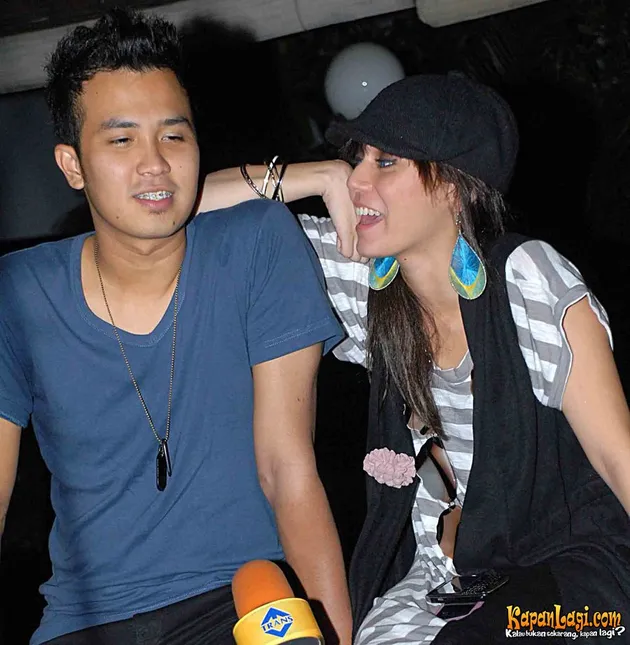 thalita latief, dennis lyla