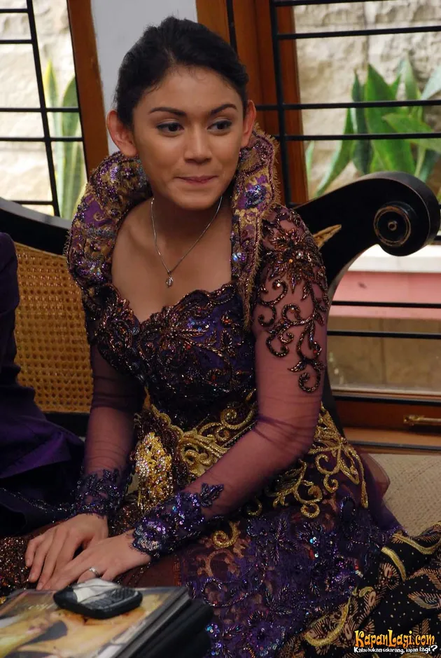THALITA LATIEF - DENNIS LYLA SIAP MENIKAH 9 OKTOBER 