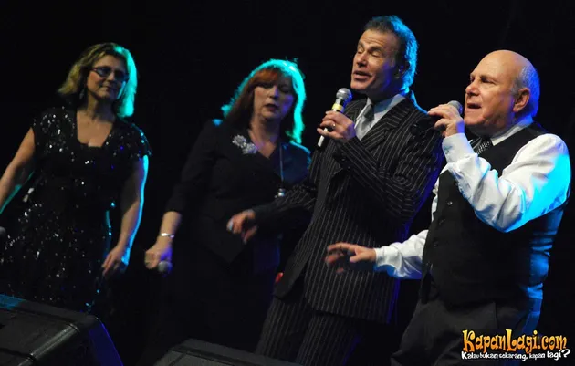 The Manhattan Transfer