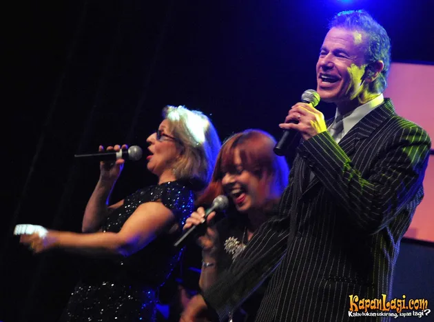 The Manhattan Transfer