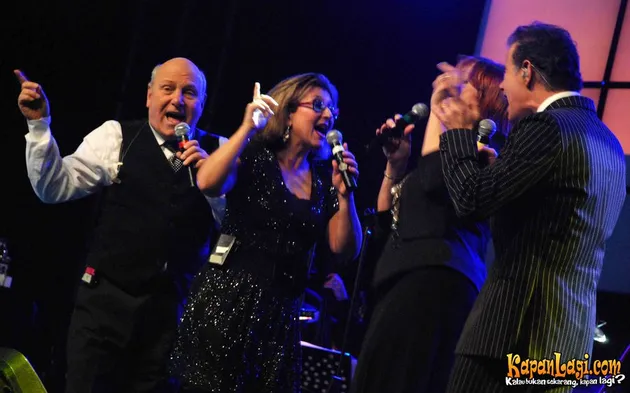The Manhattan Transfer