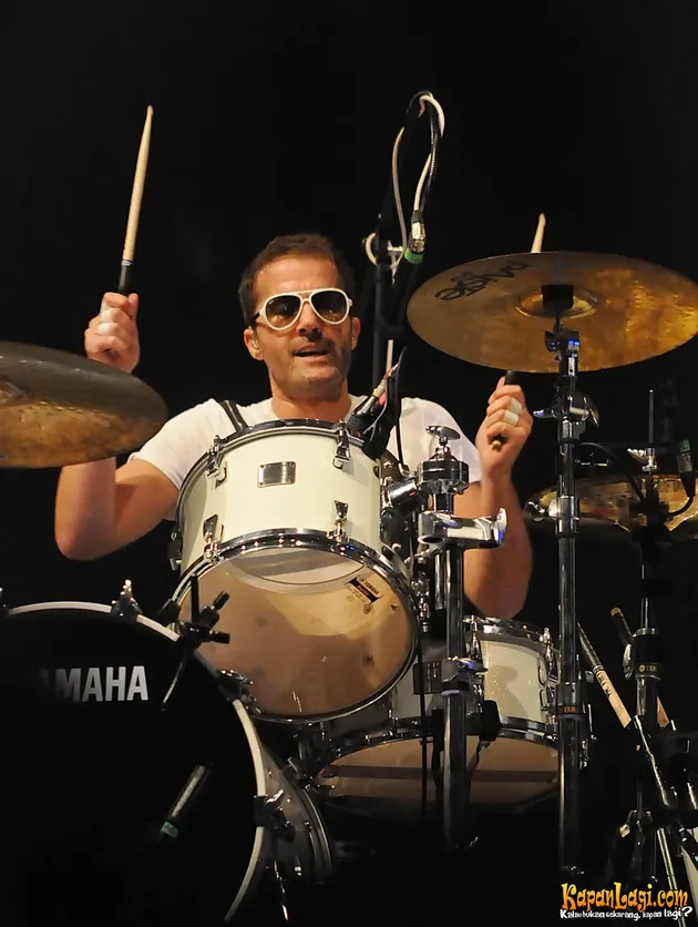 The Ting Tings