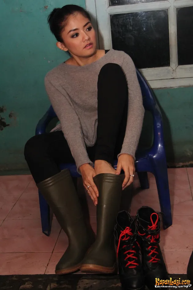 TIKA T2 DAN SITI LIZA - SERUNYA BAGI-BAGI SAHUR DI KAMPUNG 