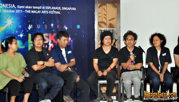 musikal laskar pelangi
