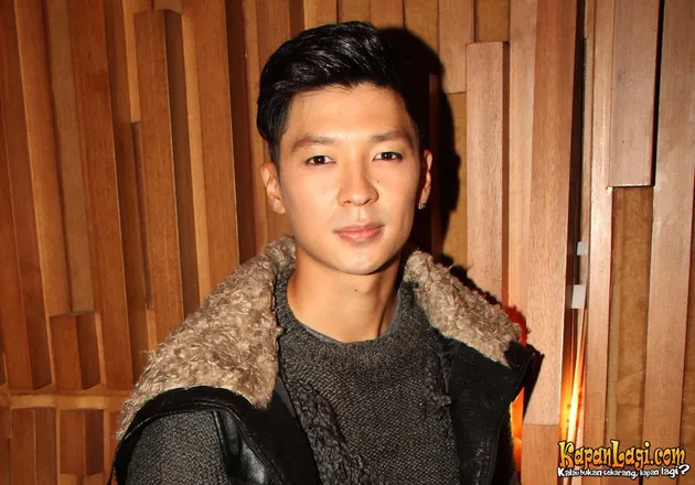 Tim Hwang