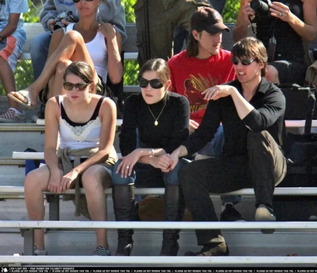 tom_cruise_dan_keluarga