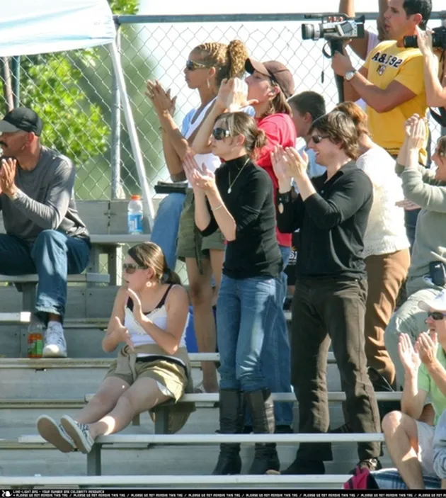 tom_cruise_dan_keluarga