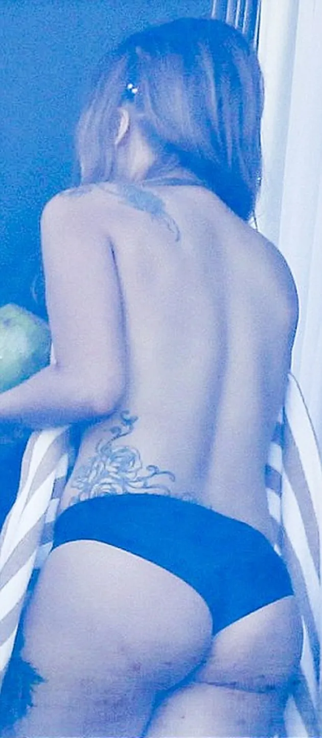 Lady Gaga Topless