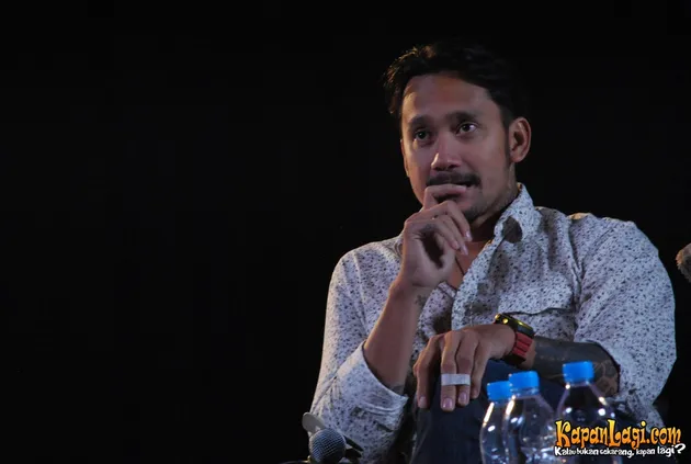 Tora Sudiro / Laura Basuki