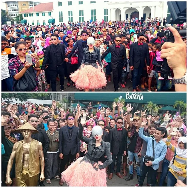 syahrini, lady gaga