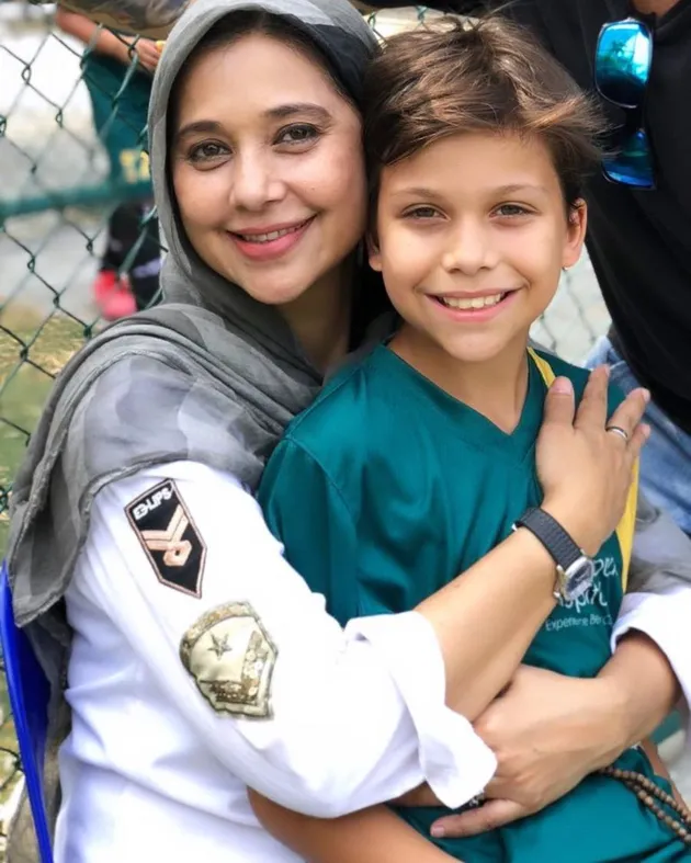 lennon tramp anak ayu azhari