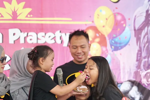 anak vicky prasetyo