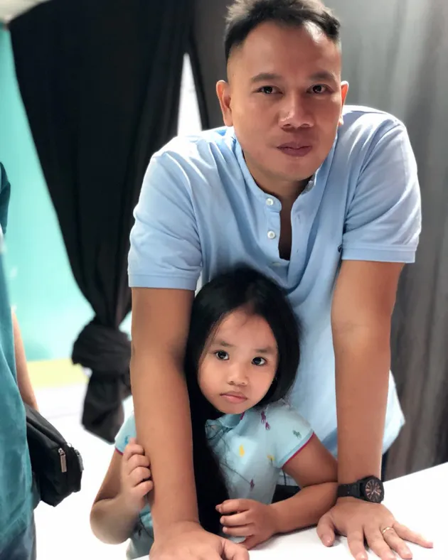 anak vicky prasetyo