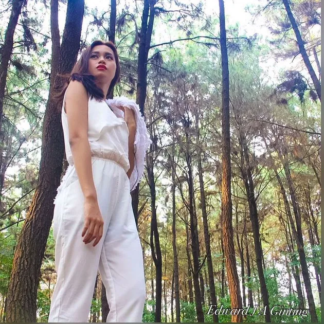 ULFI DAMAYANTI PUTRI ELLY SUGIGI MULAI TAMPIL SECANTIK 