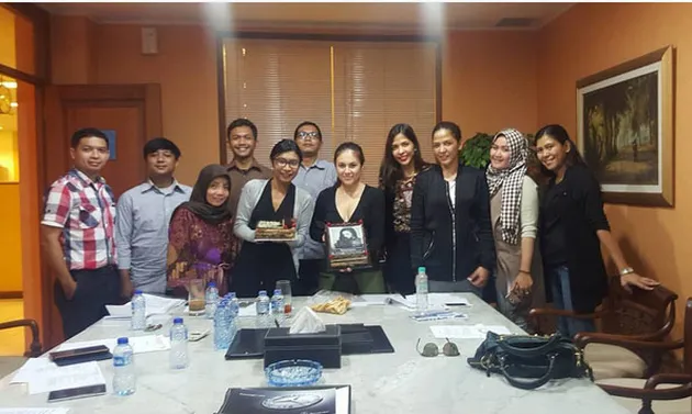 ULTAH KE-36 WULAN GURITNO, GELAR PESTA KECIL DAN DAPAT