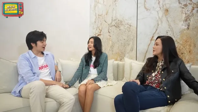 Angga Yunanda dan Shenins Cinnamon di Youtube Maia Estianty