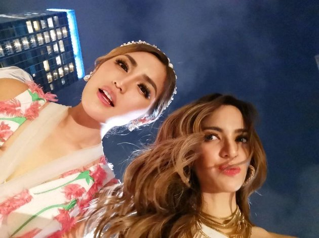 Upload Support Video for Her Friend, 10 Portraits of Jessica Iskandar and Nia Ramadhani's Friendship Like Siblings - Shocked to Hear the Arrest News