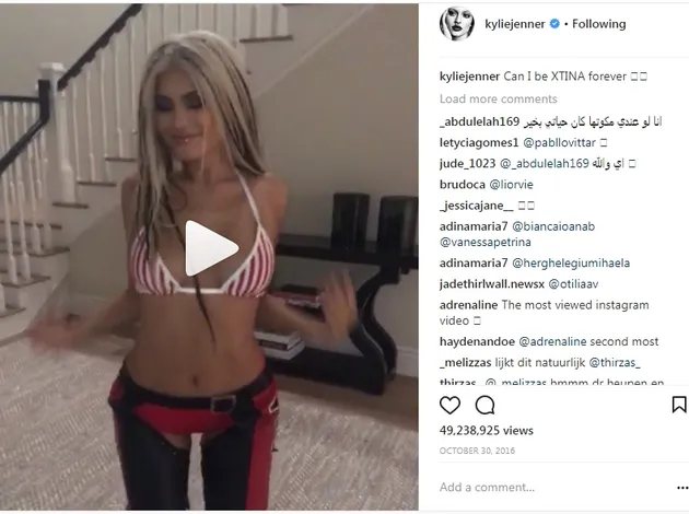 Foto kontroversial Kylie jenner