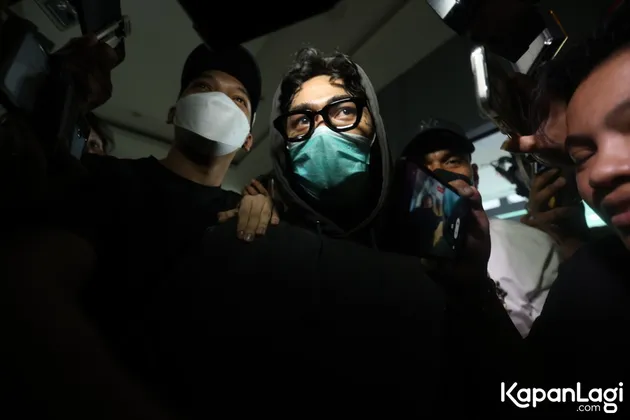 Onadio Leonardo ditemui awak media