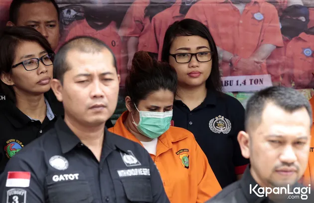 Elvy Sukaesih - Dawiya