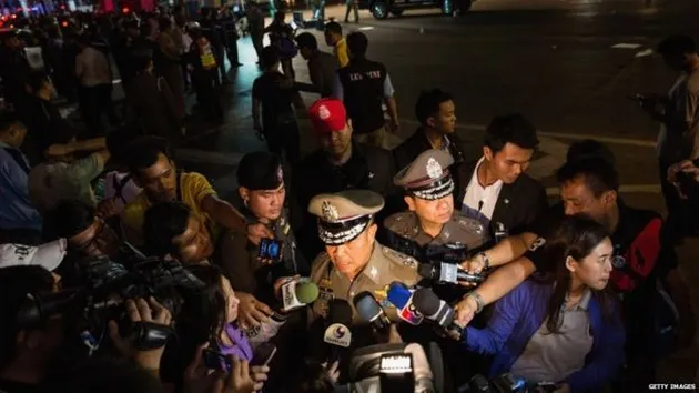 Foto ledakan bom kuil di Bangkok