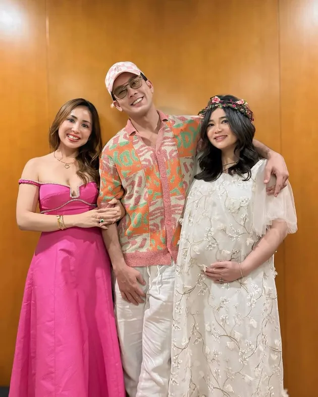 Demny Sumargo dan Olivia Allan