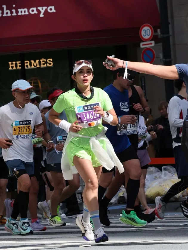 Ussy Sulistiawaty ikut Tokyo Marathon